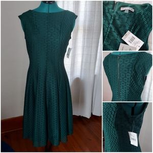 NWT Sleeveless lace midi dress (size 12)